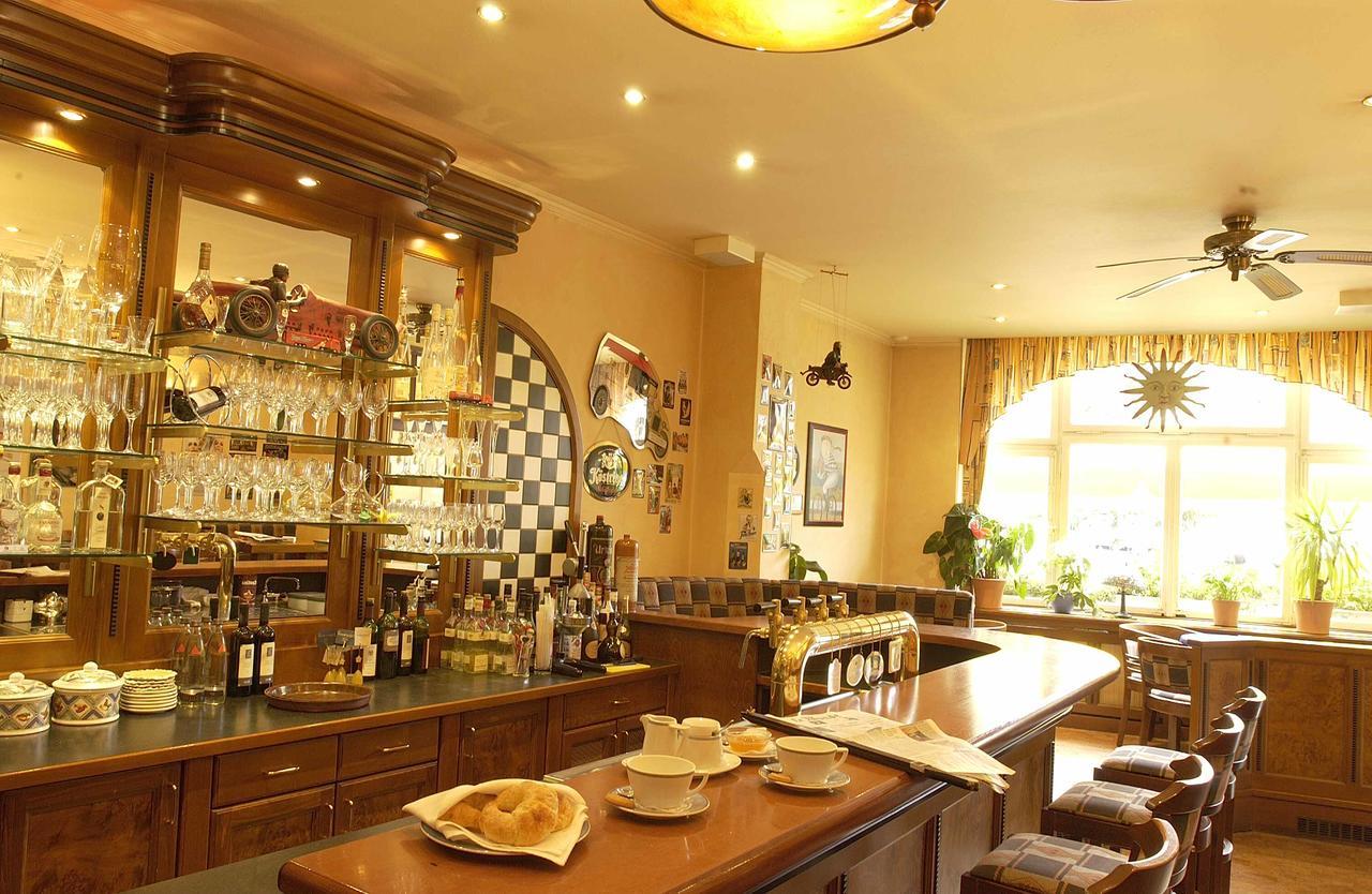 Restaurant Schlosschaenke Hotel *
